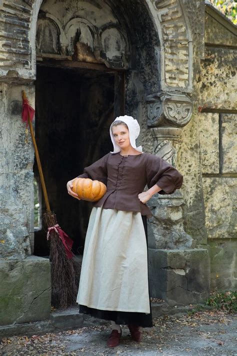 What Witches Wore: An In-Depth Look at 17th Century Witch Fashion